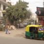 Inde - Un Touktouk de passage dans le quartier